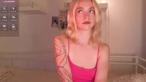 Snapshot of leo_lulu chatting on 11-13-25, 03:33 Ashly online show from 11-13-25, 03:33