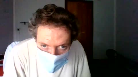 Snapshot of leo_one_uno chatting on 08-05-26, 07:22 leo_one_uno online show from 08-05-26, 07:22