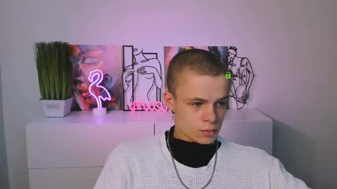 leo_valor online show from 12-05-25, 10:46