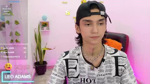 Snapshot of leoadamss chatting on 03-08-25, 04:28 Leo online show from 03-08-25, 04:28