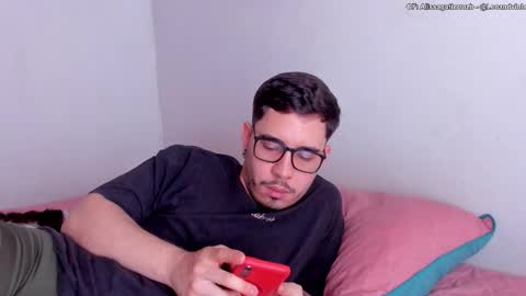 Carlos  Alissa. Help us to reach 100 likes  online show from 10-05-25, 05:44