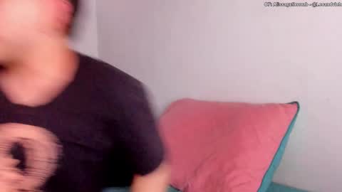 Carlos  Alissa. Help us to reach 100 likes  online show from 10-07-25, 07:11