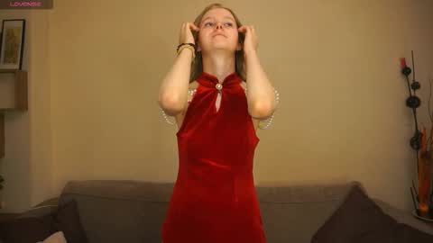 Hello Im Roxy Im just starting my journey here so lets get acquainted online show from 02-14-26, 08:38