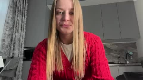 Emma online show from 06-03-26, 02:33