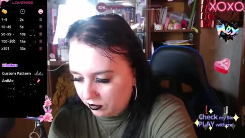 Leona Harrison online show from 02-25-25, 06:14