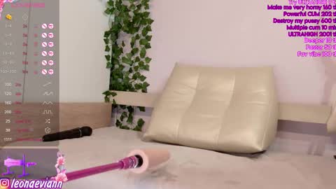 Leona Follow my Fansly online show from 09-25-25, 05:00