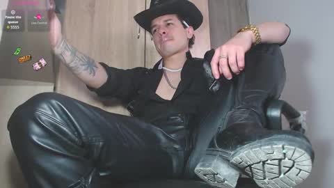 Snapshot of leonal_oconer chatting on 10-21-25, 07:03 iam leonal online show from 10-21-25, 07:03