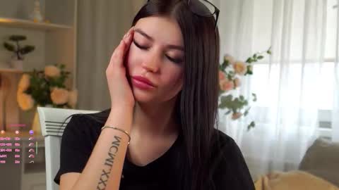 Mila online show from 03-05-26, 02:18