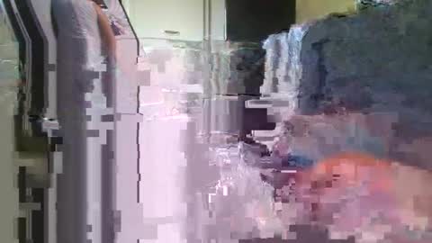 Snapshot of leone44 chatting on 04-23-26, 11:53 angel e sonia online show from 04-23-26, 11:53
