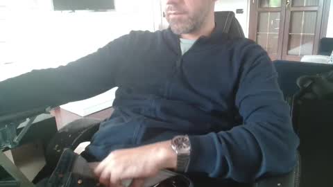Snapshot of leone44 chatting on 04-30-26, 08:53 angel e sonia online show from 04-30-26, 08:53