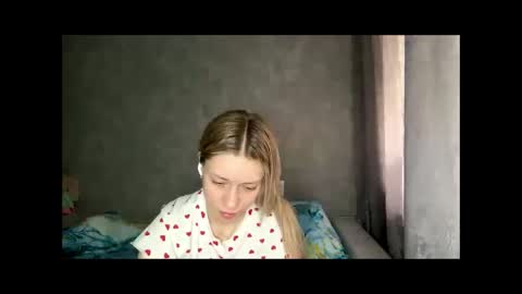 Eva online show from 05-20-26, 06:41