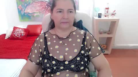 leonela   online show from 12-15-25, 03:16