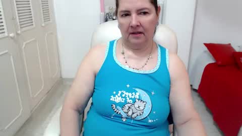 leonela   online show from 06-26-26, 11:36
