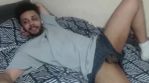 Snapshot of leonevans33 chatting on 02-28-26, 12:06 LSE online show from 02-28-26, 12:06