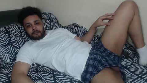 Snapshot of leonevans33 chatting on 03-01-26, 01:51 LSE online show from 03-01-26, 01:51