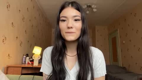 Snapshot of leonidahadsell chatting on 03-03-26, 10:21 Aria online show from 03-03-26, 10:21