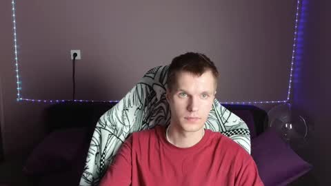 Leon online show from 12-30-24, 03:13