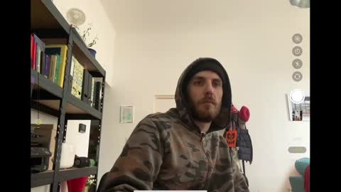 Snapshot of leonvampire chatting on 01-31-25, 02:07 Leon online show from 01-31-25, 02:07