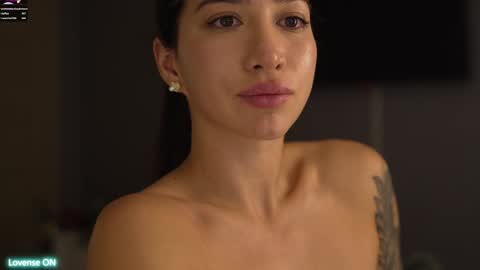 Leora online show from 12-21-24, 07:06