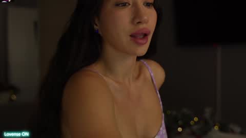 Leora online show from 01-06-25, 04:23