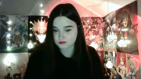 Snapshot of leraaa72 chatting on 12-17-24, 07:29 little secret online show from 12-17-24, 07:29