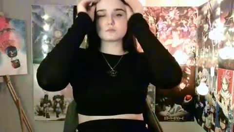 Snapshot of leraaa72 chatting on 01-17-25, 11:49 little secret online show from 01-17-25, 11:49