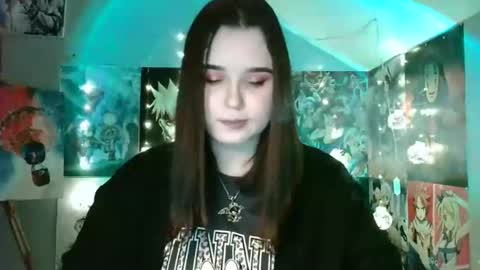 Snapshot of leraaa72 chatting on 01-31-25, 11:03 little secret online show from 01-31-25, 11:03