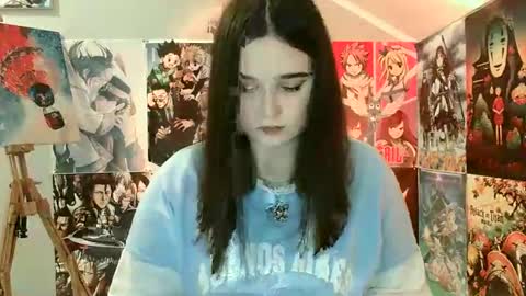 Snapshot of leraaa72 chatting on 02-17-25, 10:18 little secret online show from 02-17-25, 10:18