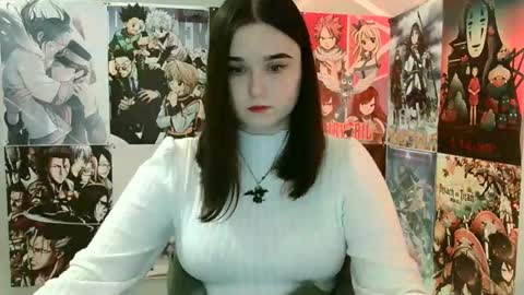 Snapshot of leraaa72 chatting on 02-19-25, 10:12 little secret online show from 02-19-25, 10:12