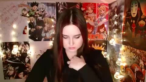 Snapshot of leraaa72 chatting on 11-26-25, 07:48 little secret online show from 11-26-25, 07:48