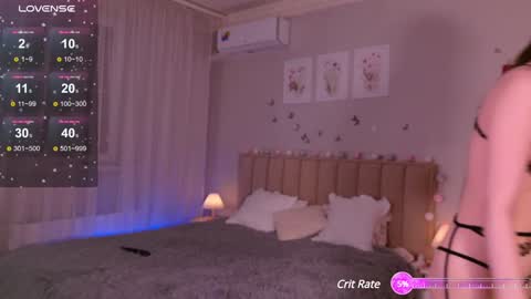 Nicole Moore online show from 01-18-25, 06:10