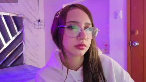 Snapshot of leri_rose_ chatting on 05-04-26, 11:28 online show from 05-04-26, 11:28