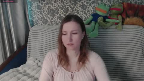 Snapshot of lesanamagic chatting on 05-25-26, 05:19 LesanaMagic online show from 05-25-26, 05:19