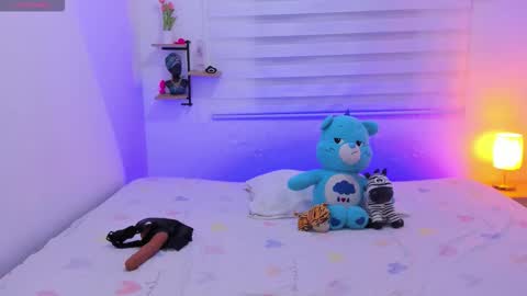 lesbic_hot_69 online show from 10-06-25, 03:26