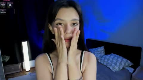 Bella online show from 11-23-25, 09:42