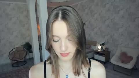 Snapshot of lesigrace chatting on 06-19-26, 08:40 Sanem online show from 06-19-26, 08:40