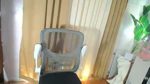 Pat online show from 05-10-26, 01:38