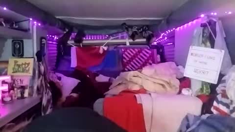 LesleyGumGrass- The Boring Trans girl online show from 03-07-25, 12:04