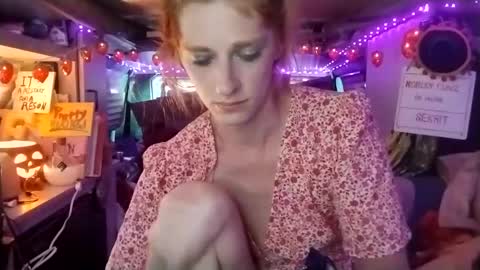 LesleyGumGrass- The Boring Trans girl online show from 10-09-25, 02:37