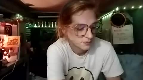 LesleyGumGrass- The Boring Trans girl online show from 11-18-25, 11:59