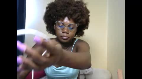 leslie online show from 03-06-25, 06:08