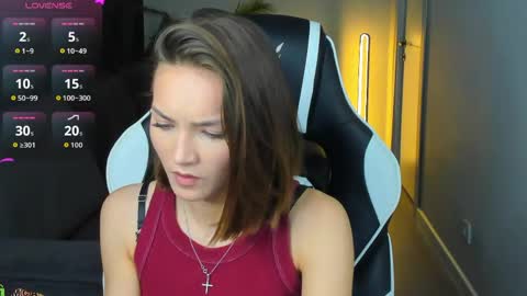 Snapshot of leslie_scottt chatting on 06-09-26, 05:52 Leslie online show from 06-09-26, 05:52