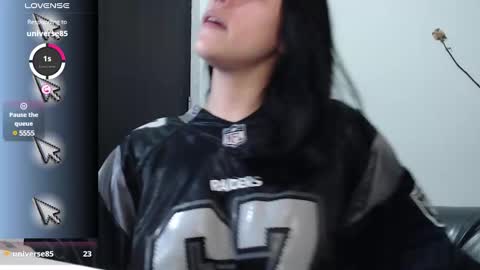 Snapshot of leslieblack_ chatting on 01-31-25, 11:35 leslie online show from 01-31-25, 11:35