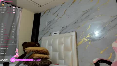 I am here from Monday to Friday from 730 am to 130 pm Colombia time and saturday from 500 am to 1000 am .... Soon Blue page online show from 02-15-25, 02:44