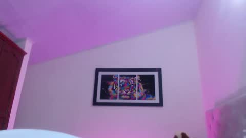 Snapshot of leslyandika chatting on 02-22-25, 12:29 LeslyAndika online show from 02-22-25, 12:29