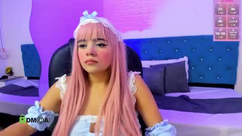 Snapshot of leslyevans1 chatting on 07-19-26, 12:53 Lesly online show from 07-19-26, 12:53