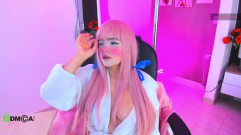 Snapshot of leslyevans1 chatting on 07-25-26, 03:59 Lesly online show from 07-25-26, 03:59