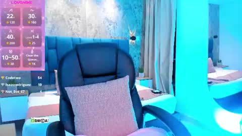 Snapshot of leslyevans1 chatting on 07-26-26, 11:50 Lesly online show from 07-26-26, 11:50