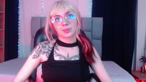 Less  online show from 02-02-25, 11:08