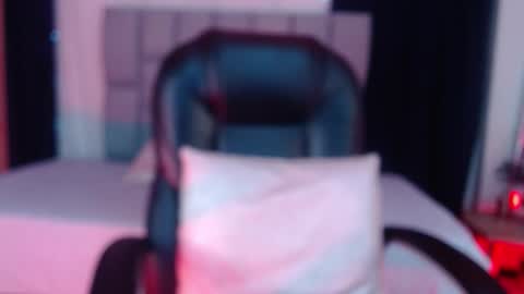 Less  online show from 02-02-25, 05:15